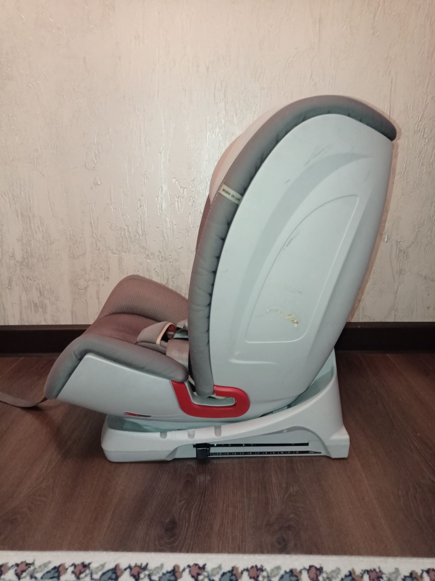 Автокресло Happy baby Joss