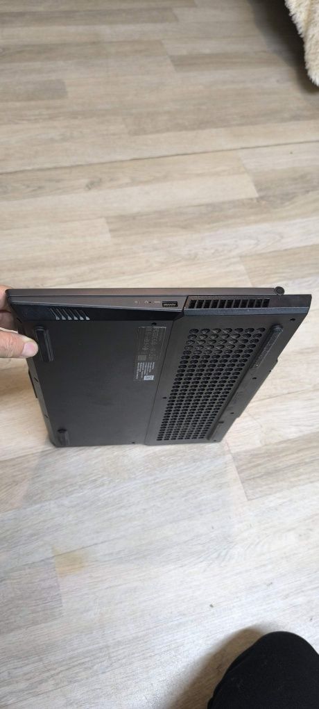 Продам ноутбук Lenovo legion 5 15ARH05