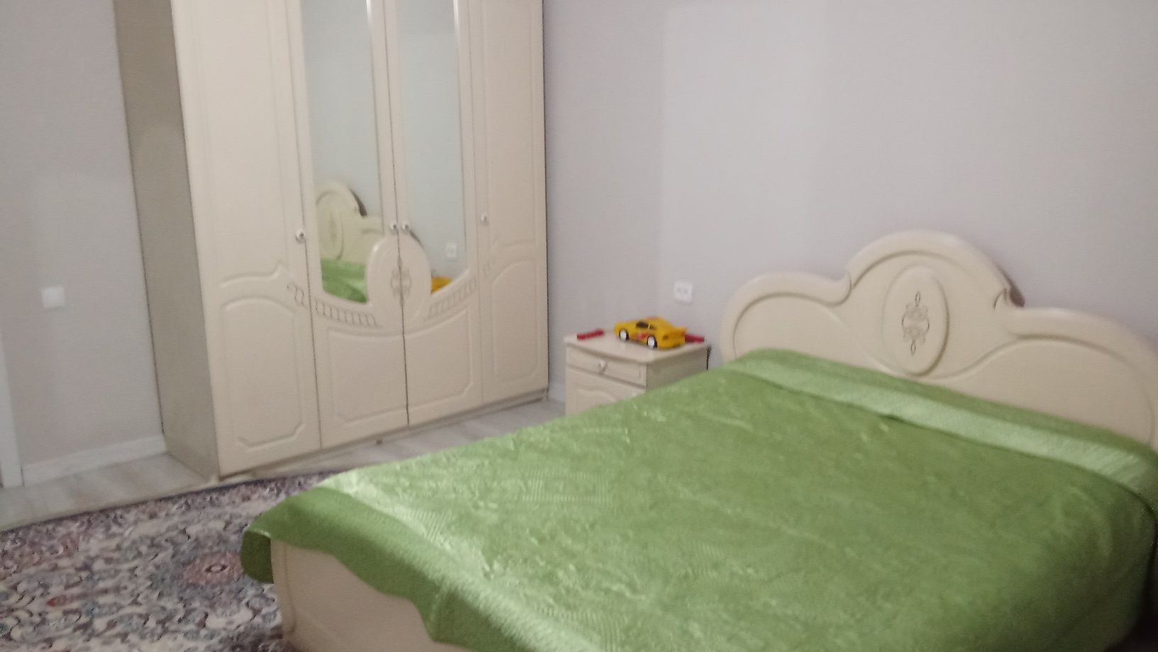 Жаңа 10 бөлмелі суы,жарығы бар,жері 16соттық берекелі үй сатылады