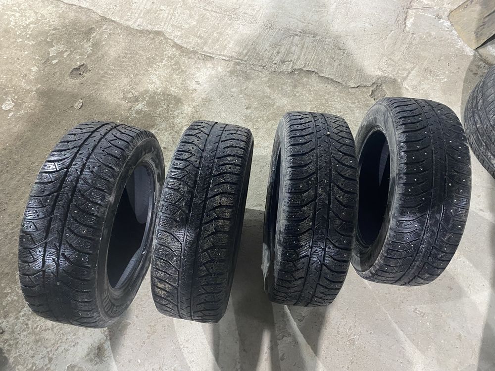 Продам шины Bridgestone 205/60 R16 96 T