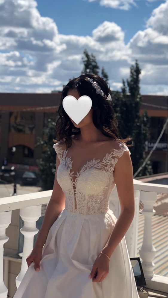 со СКИДКОЙ 50% свадебное платье Астана