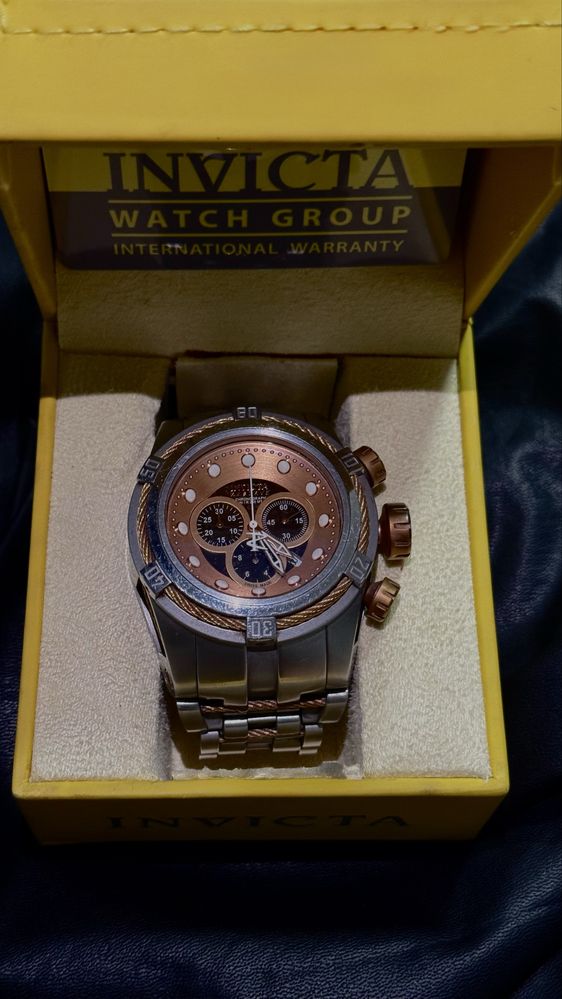 Часы Invicta Bolt Zeus