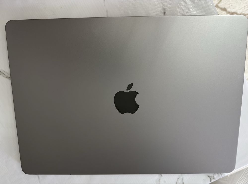MacBook Air M2 2023