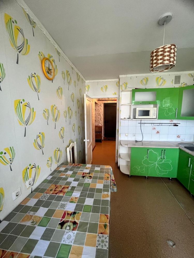 Продам 2-х комнатную куартиру ул. Молдагулова 15/5