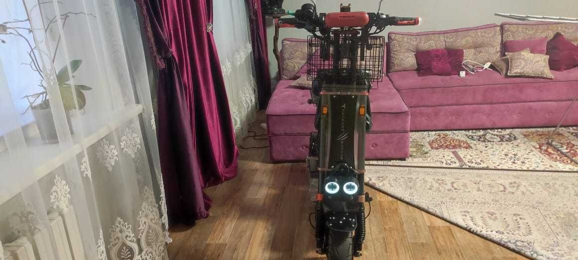 Продаю электросамокат YОKAMURA RAPTOR 13