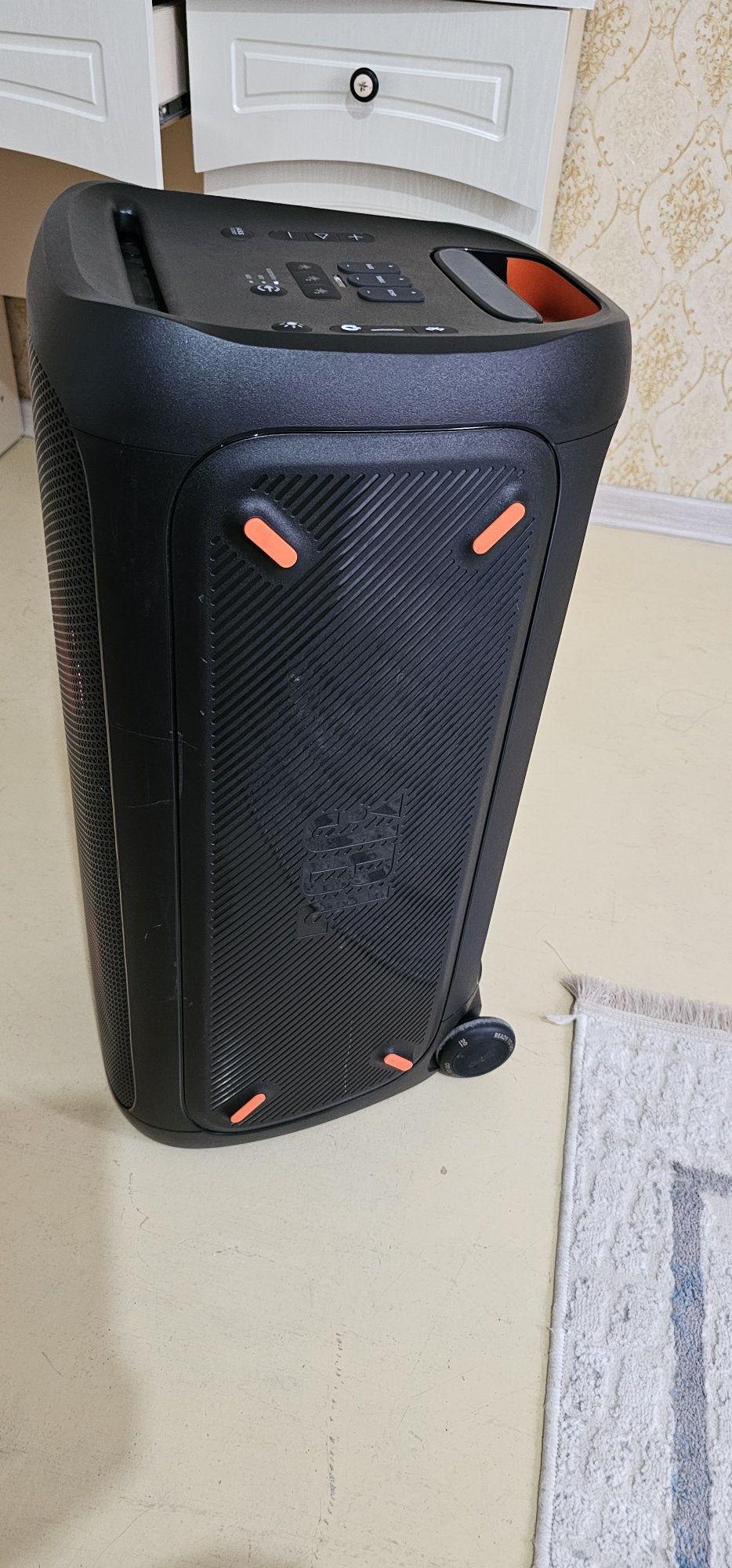 JBL PARTYBOX 310 калонкасы сатылады