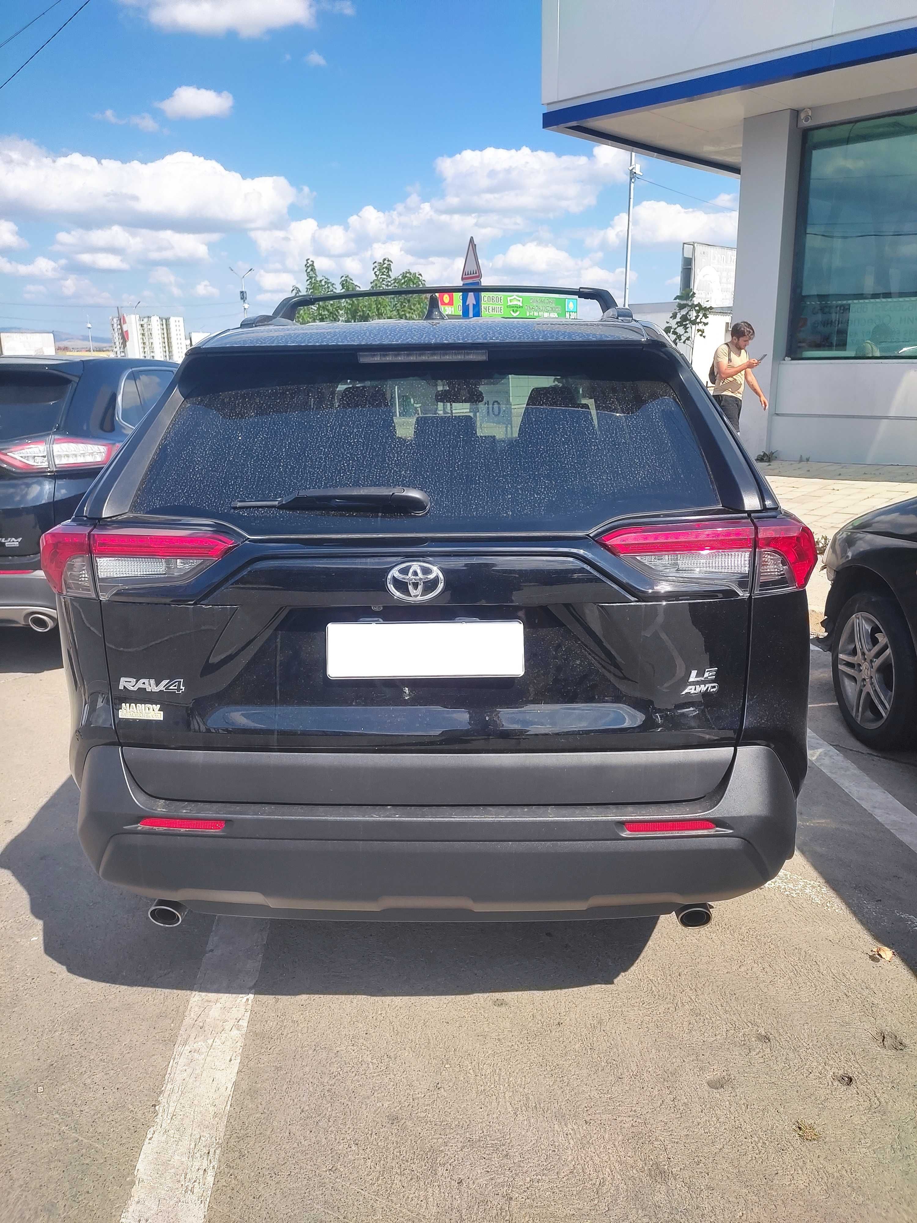 Кроссовер RAV 4 2019 г.