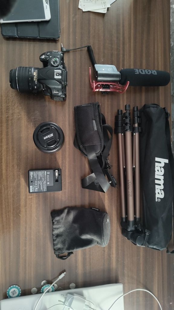 Фотоаппарат Nikon D5100+штатив hama star75 + микрофон roda videomic