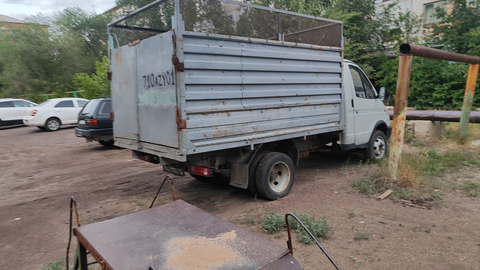 Газель бортовой 1,6 срочно.