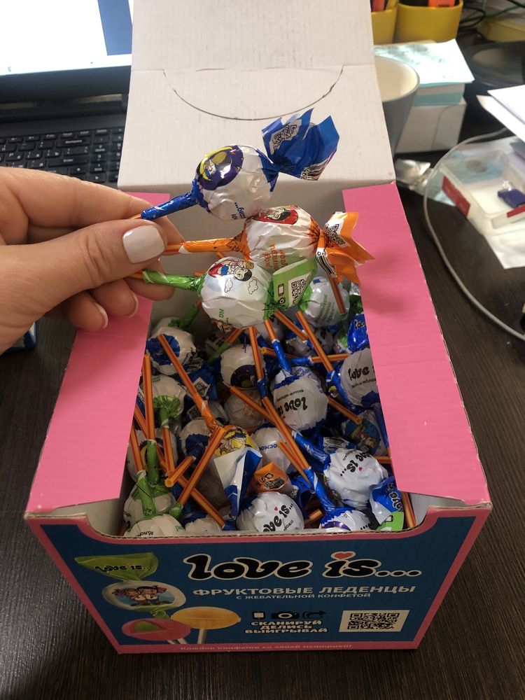 Love is жевачки , конфеты , чупики , мармелад
