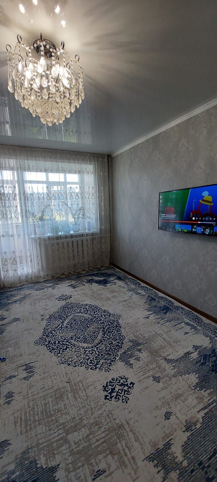 Продается уютная 3 ком.квартира. Куиши Дина 40