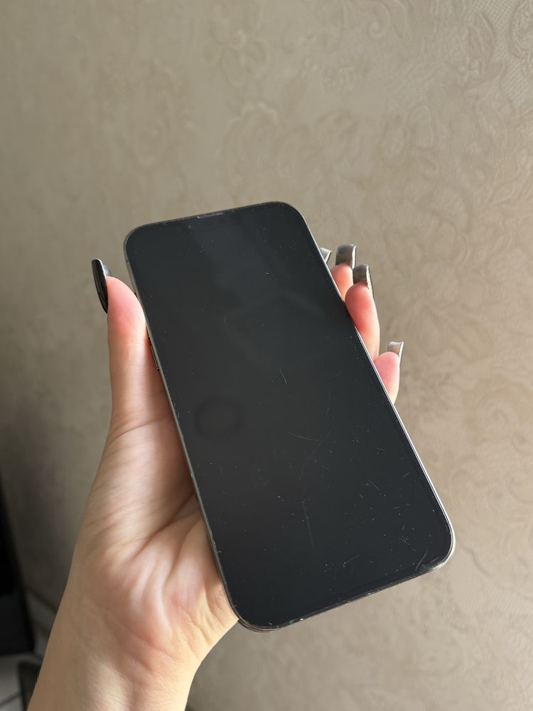 Продам iphone  13 pro max 1 tb