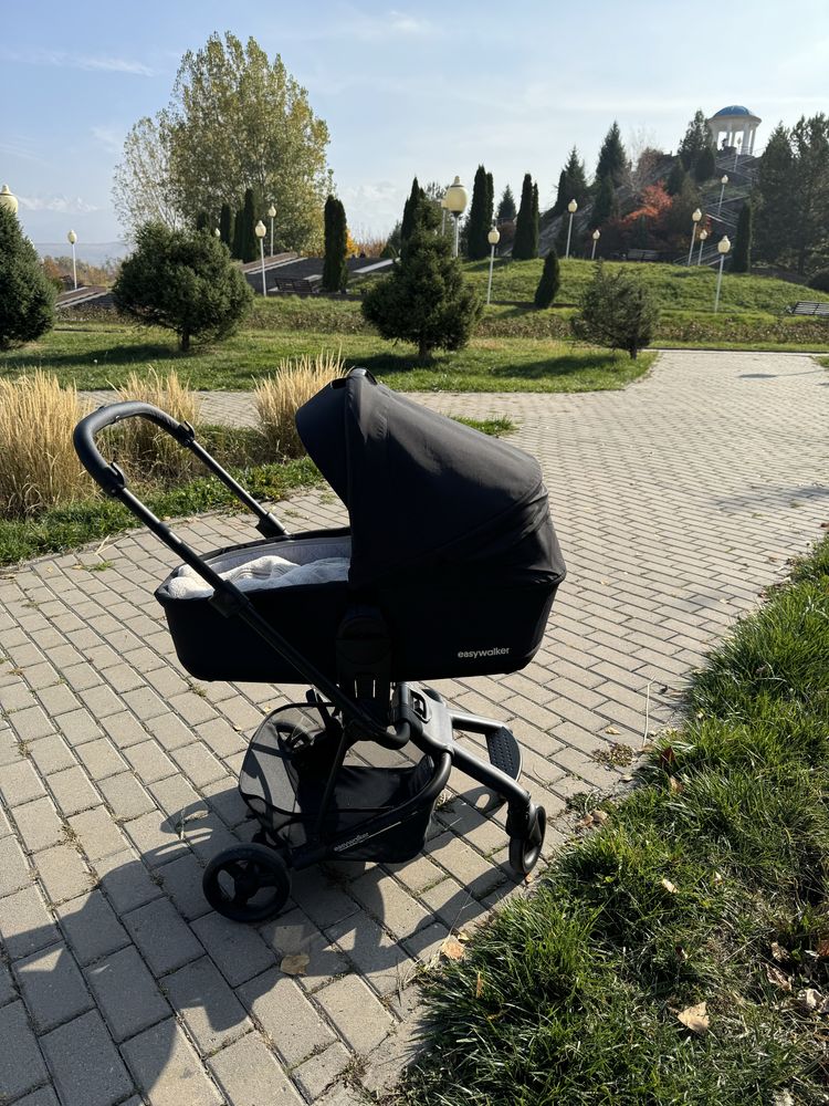 Коляска easyawalker 2 в 1