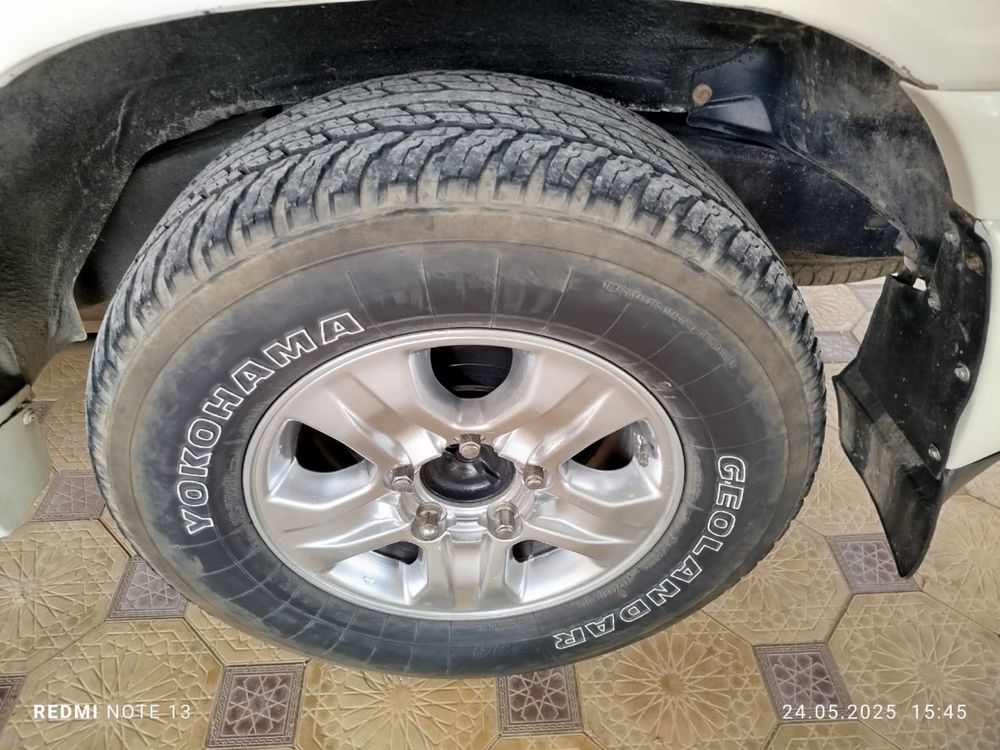 Продам легендарный реально живой Lx 470, 2001г.в, об 4,7л