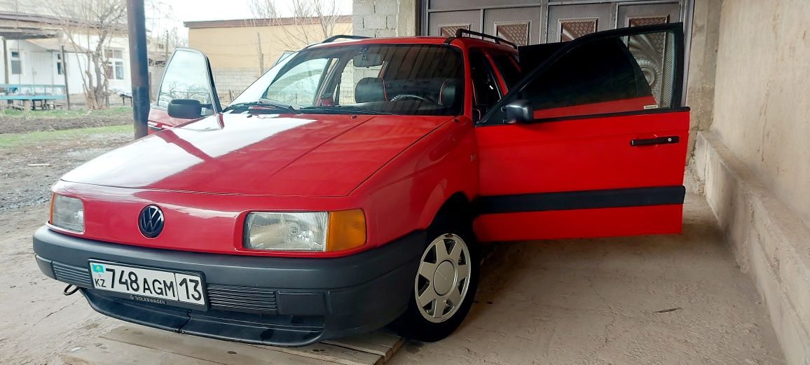 Продам  машыну Passat b3