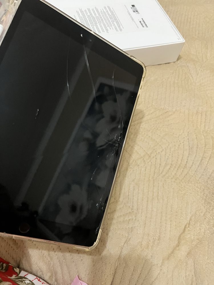 Ipad 8 generation 32гб space grey