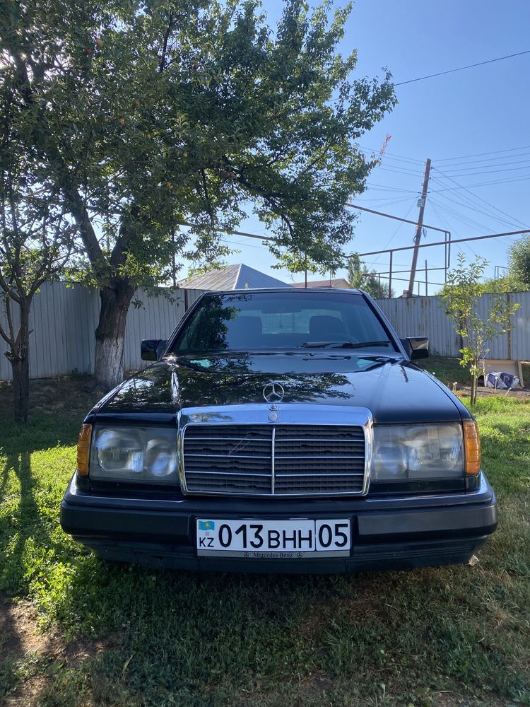 Продам Мерседес W124