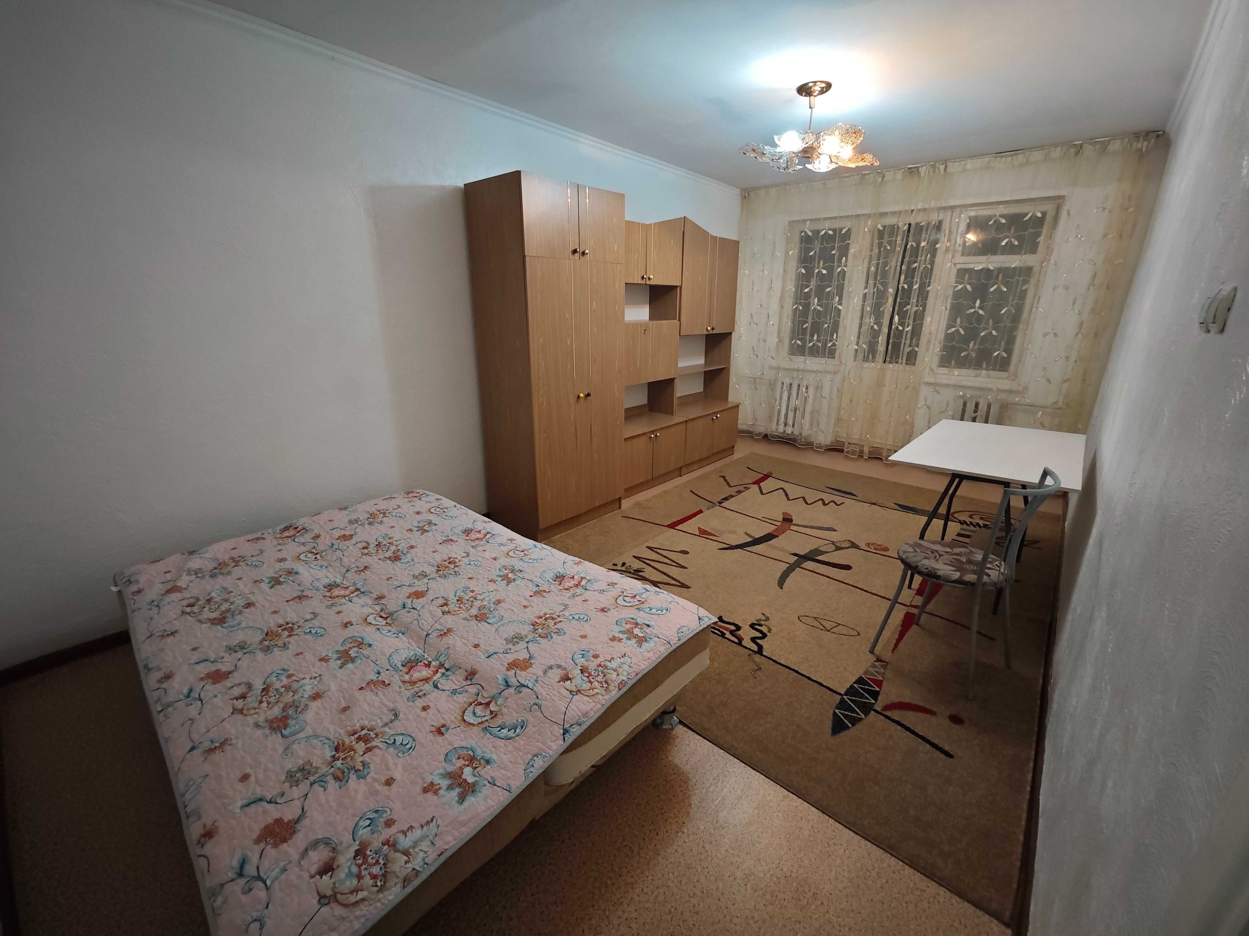 Продам квартиру 8 мкр дом 34 Шаляпина Алтынсарина однокомнатная