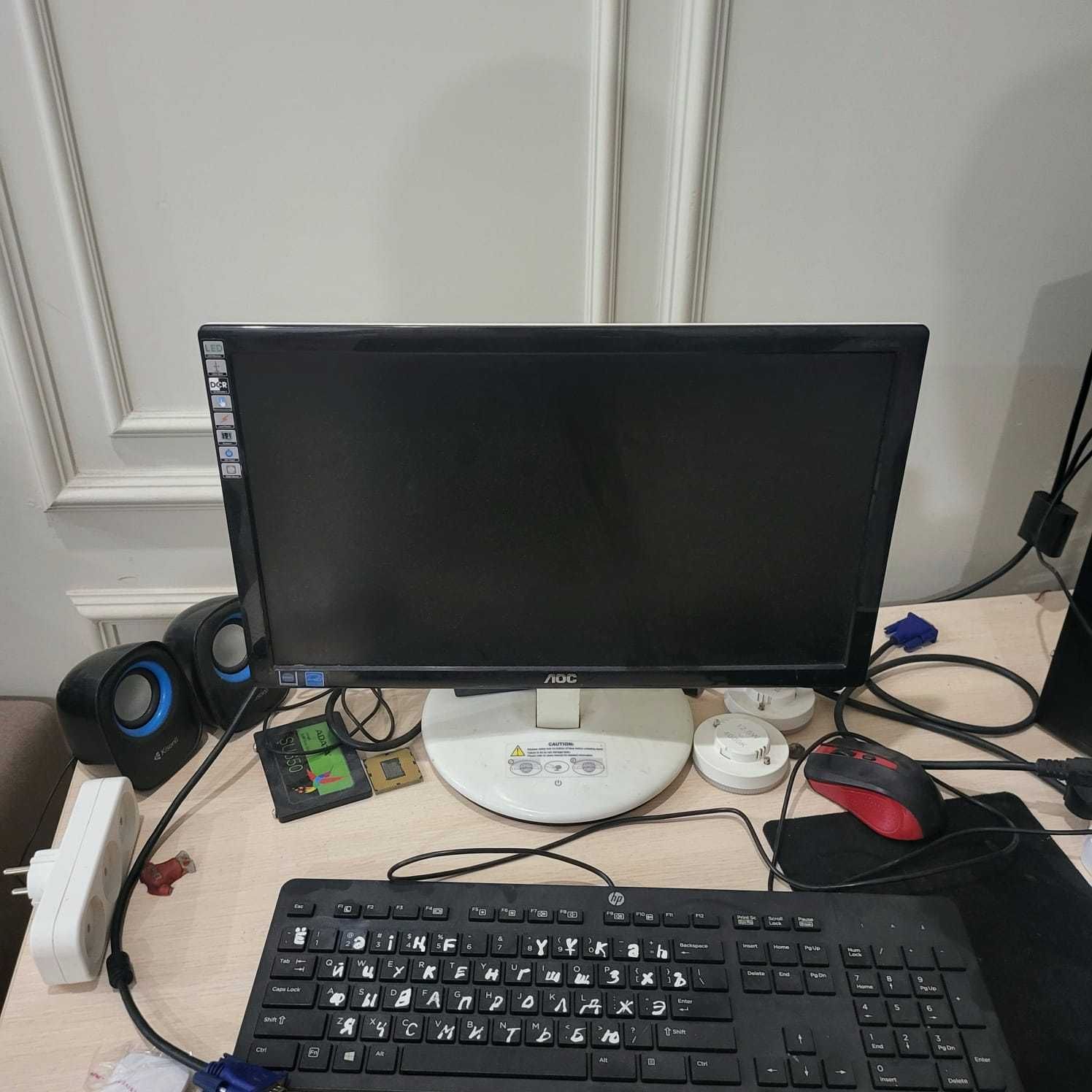 монитор  18.5" (47 см) AOC e943Fws