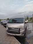 Аренда микроавтобуса Хайс (Toyota Hiace)