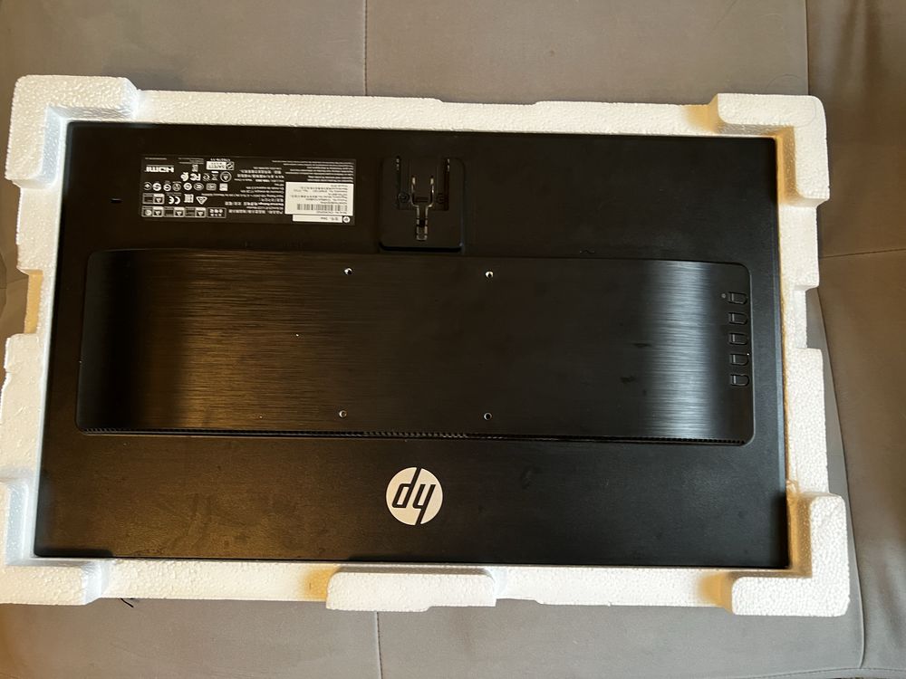 Монитор hp