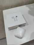 Продам наушники Apple Airpods
