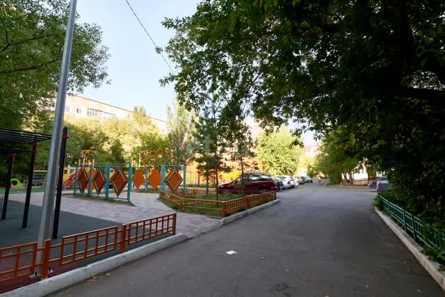 Продается 2 ком квартира район ЕНУ