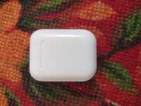 Airpods продам 7000