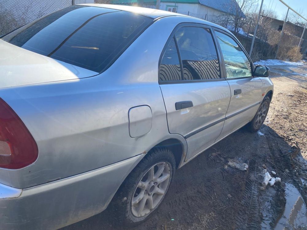 Mitsubshi lancer на ходу