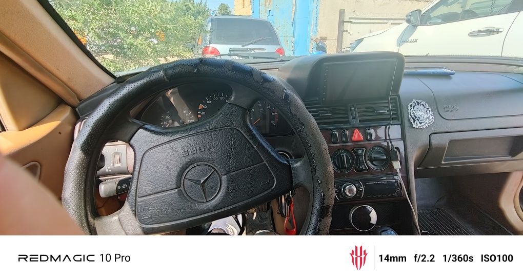 Daimler-Benz С200
