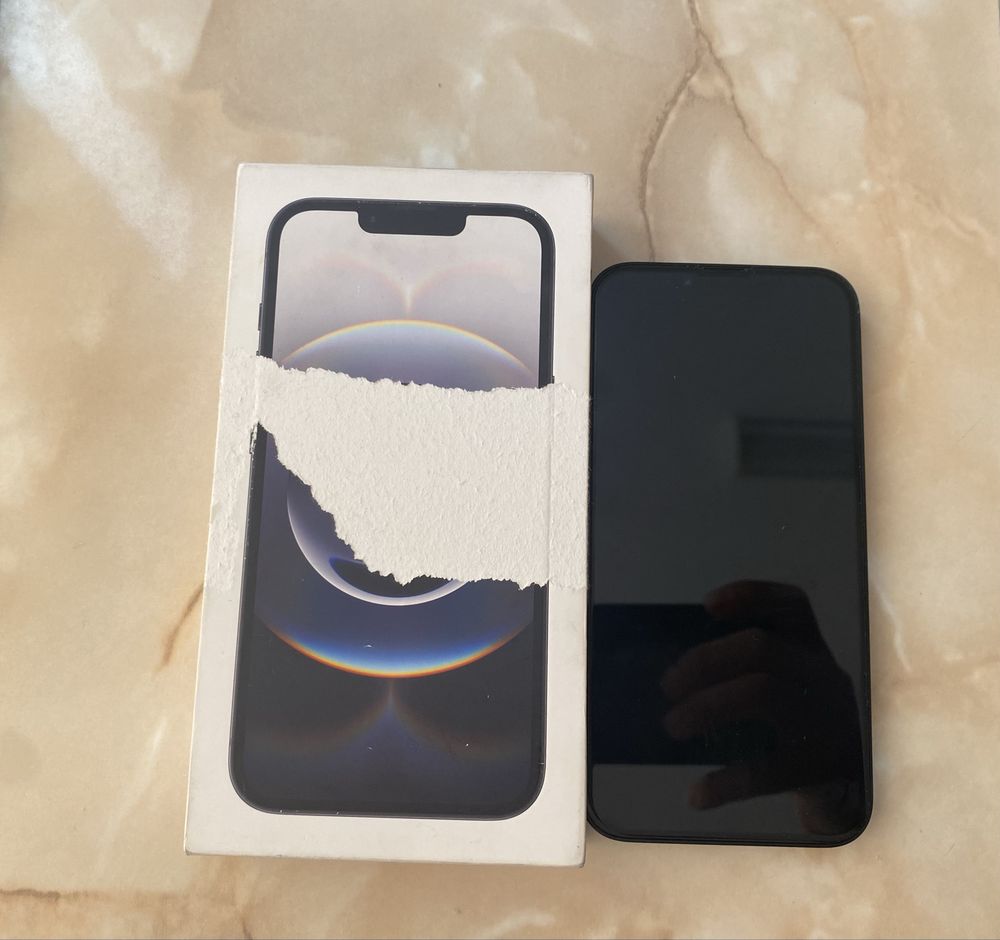 Iphone 16 e в новом состоянии