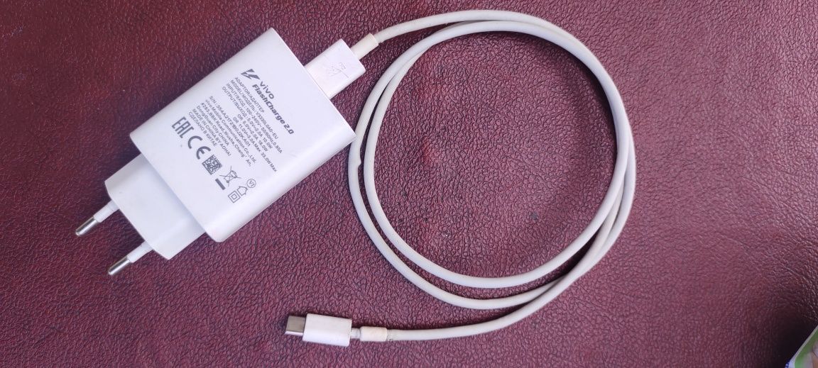 Vivo v21e 128gb.