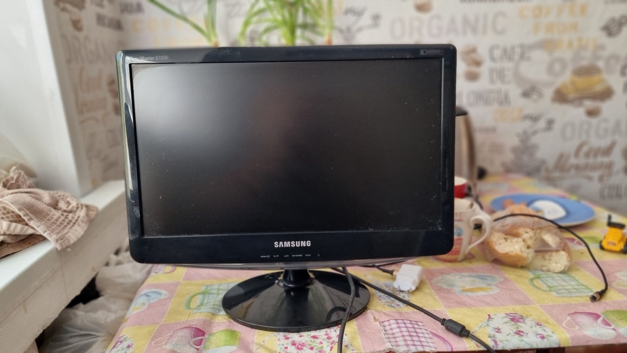 Монитор Samsung б/у
