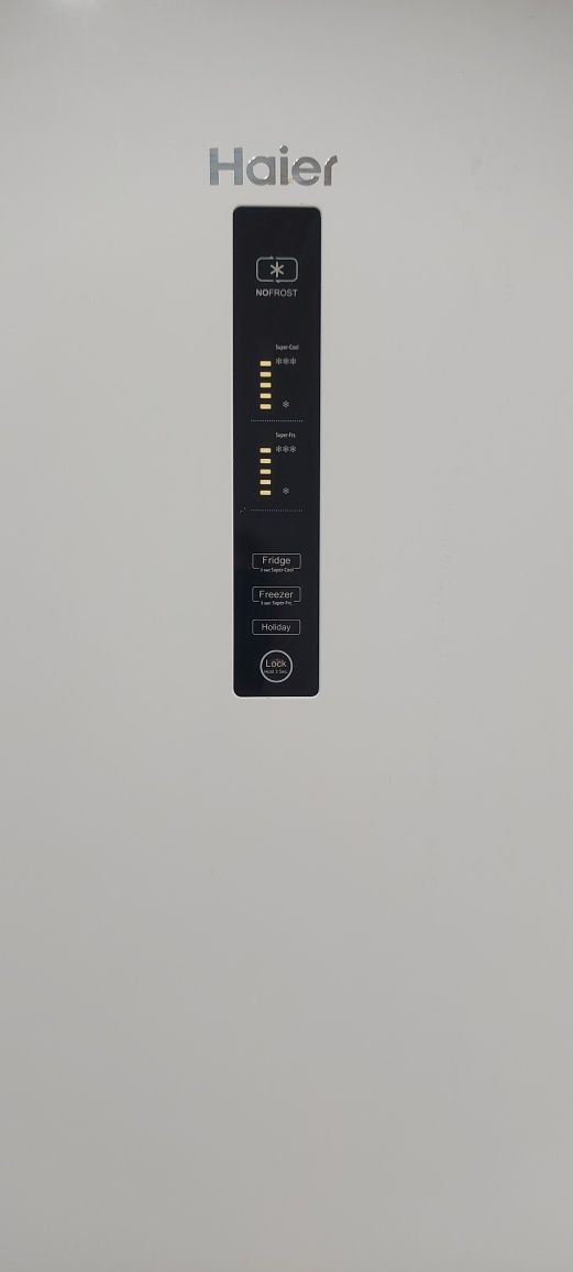 Холодильник haier