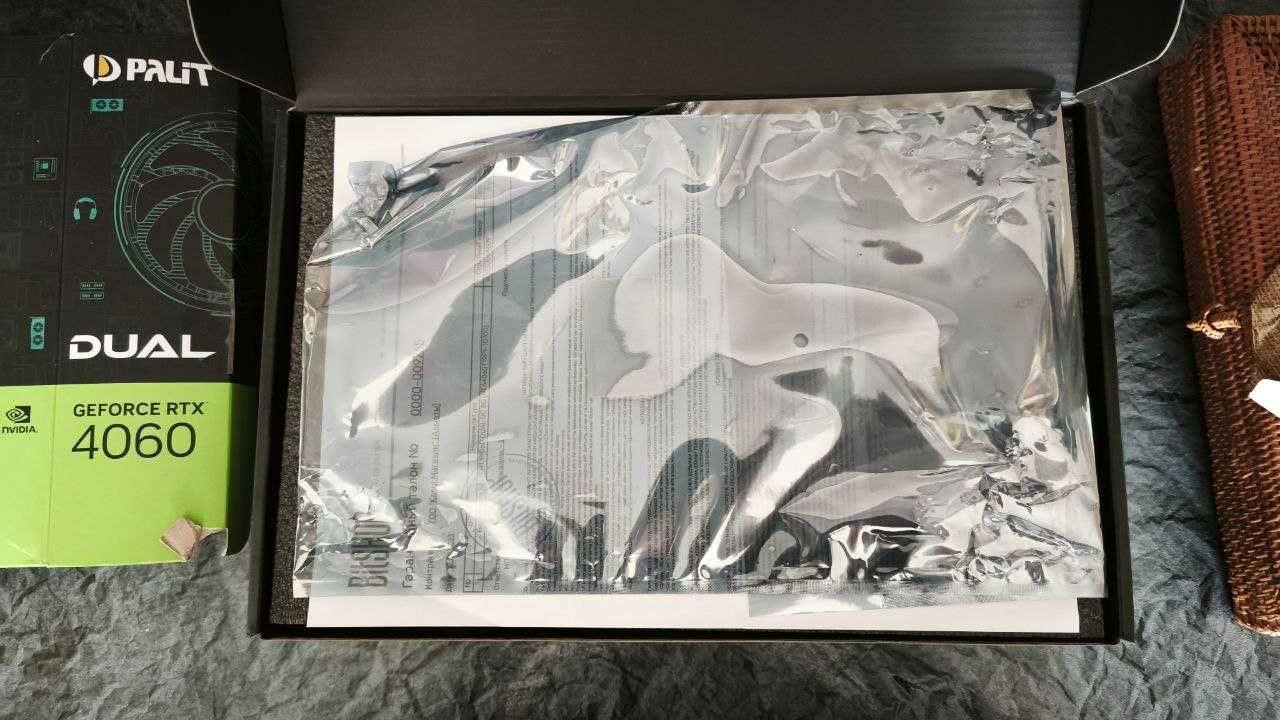 СРОЧНО Продам видеокарту RTX 4060