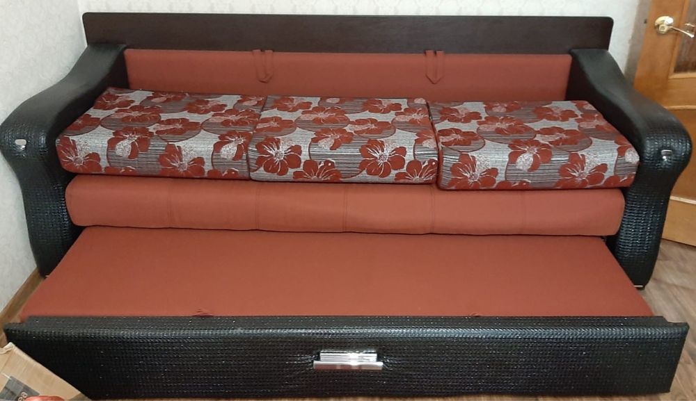 Продам диван расскладной