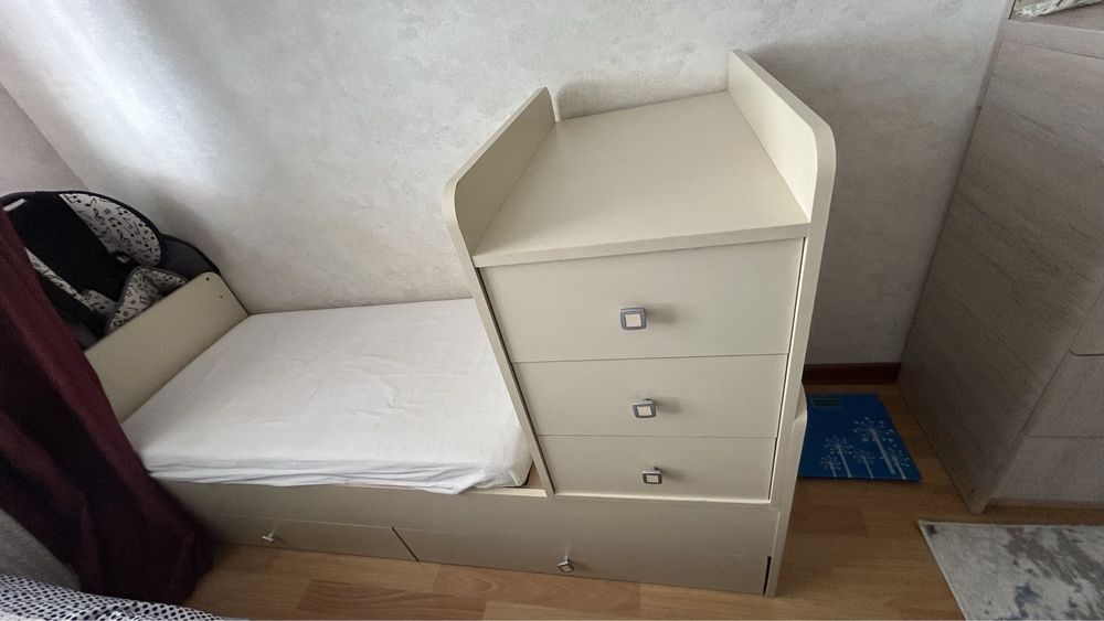 Срочно продам манеж 3 в 1