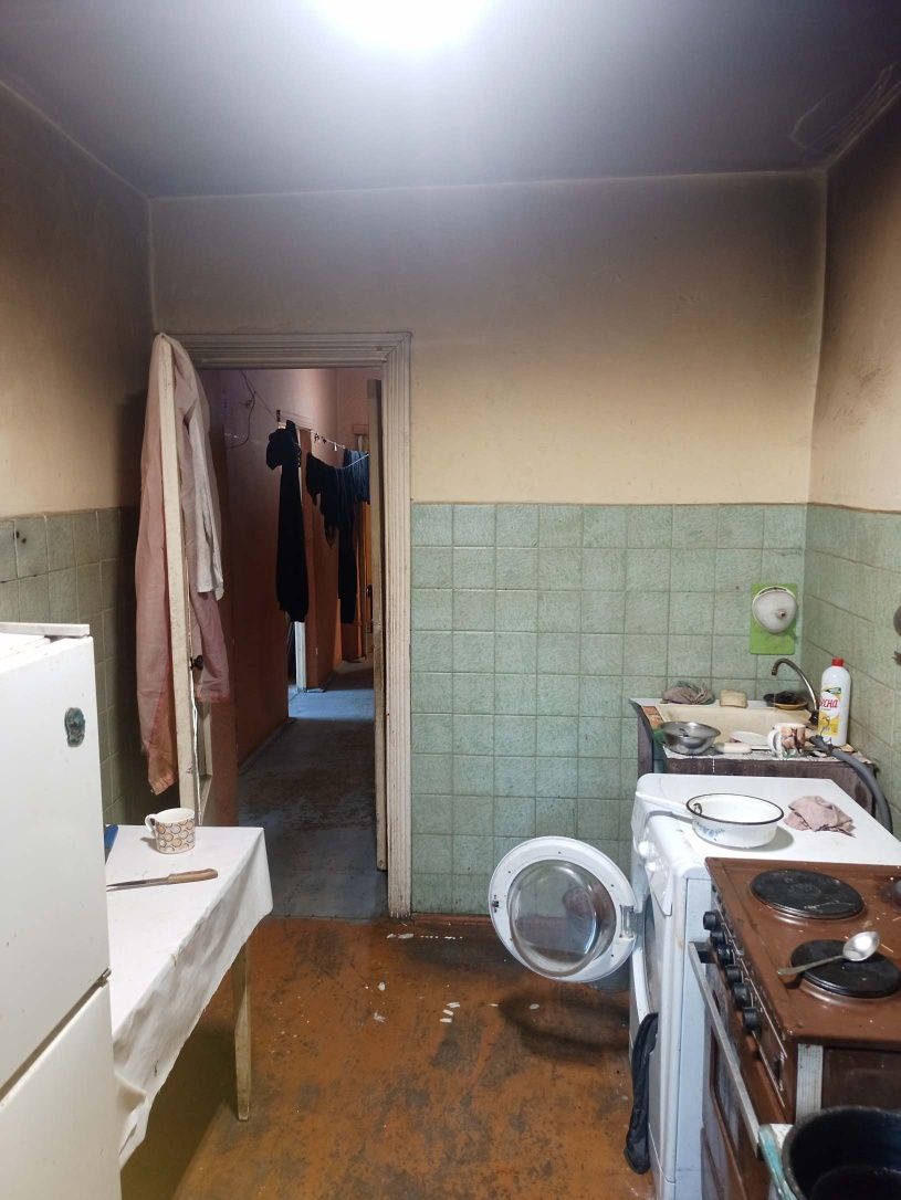 продам квартиру 3х комнатную