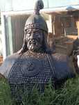 Хан батыр монумент статуя скульптур мусин бюст