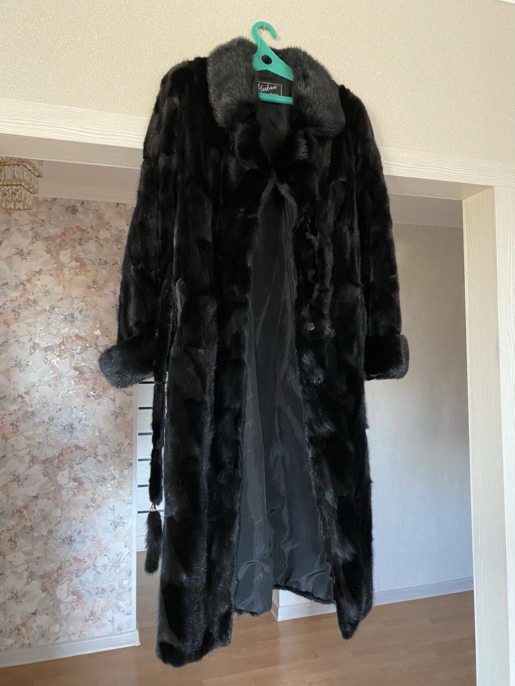 Продаю Норковую Шубу