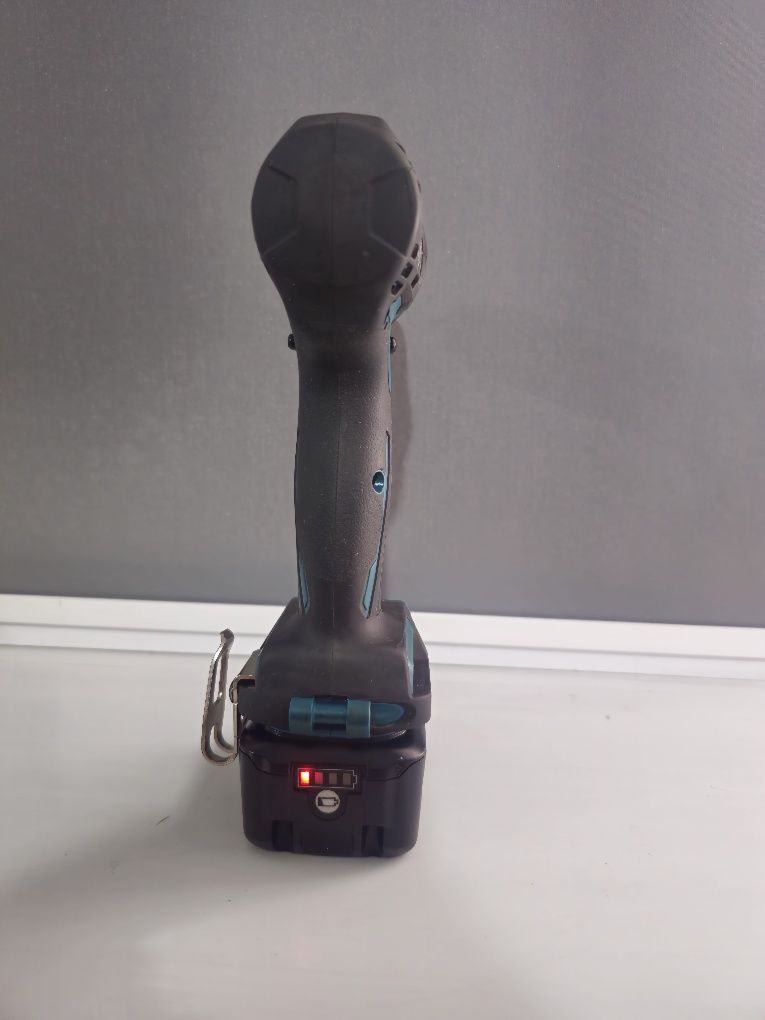 Шурупаоверт makita оригинал