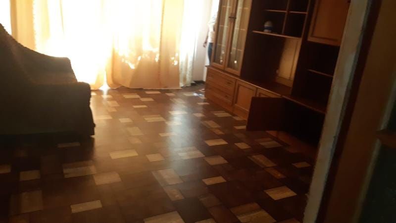 Продам трёхкомнатную квартиру