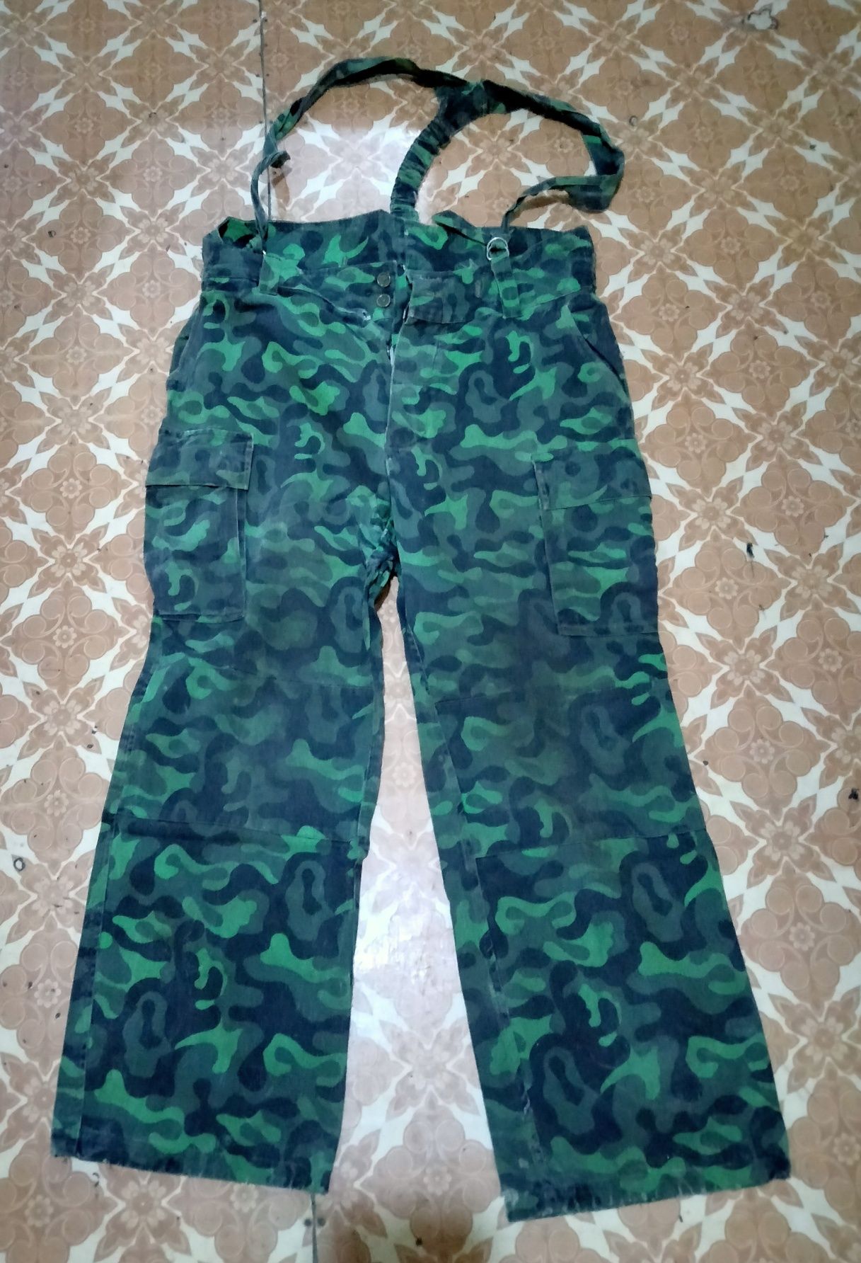 Камуфляжные штаны