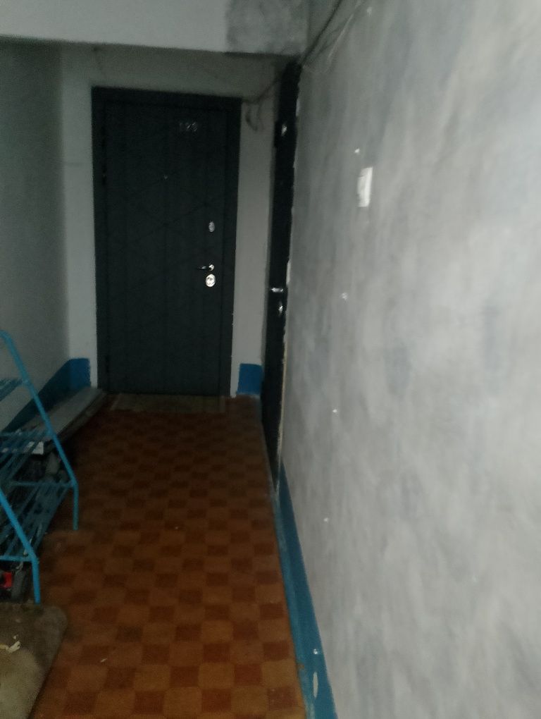 Продам двух ком кв