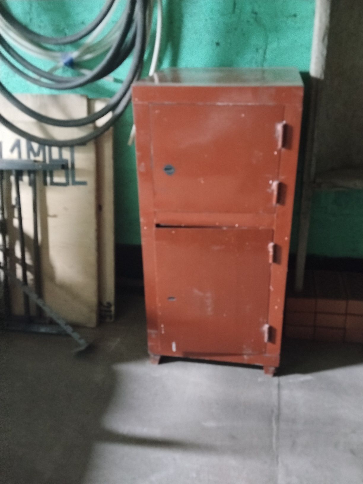 Срочно Продам цейф