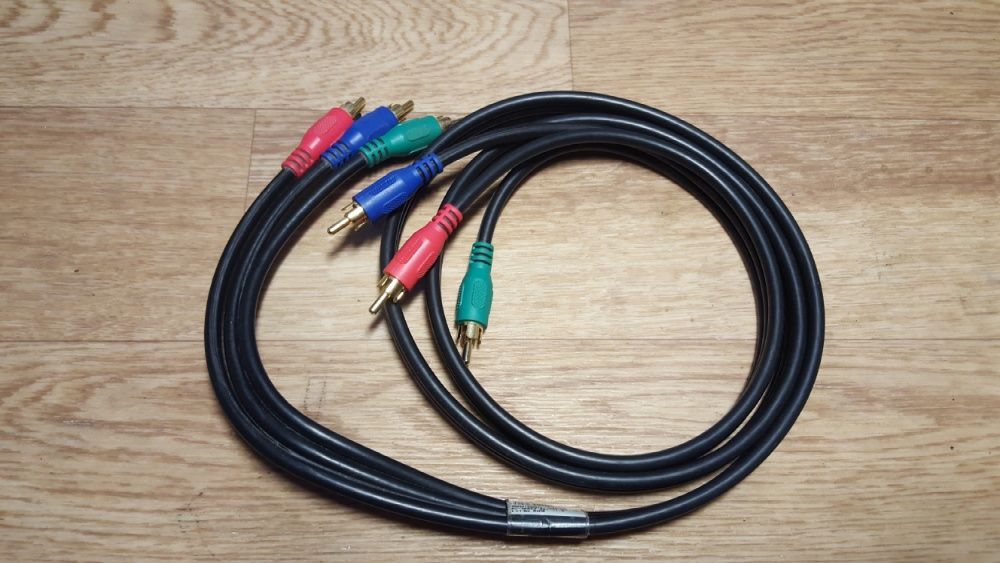 Кабели VGA, RCA (колокольчики) HDMI для монитора
