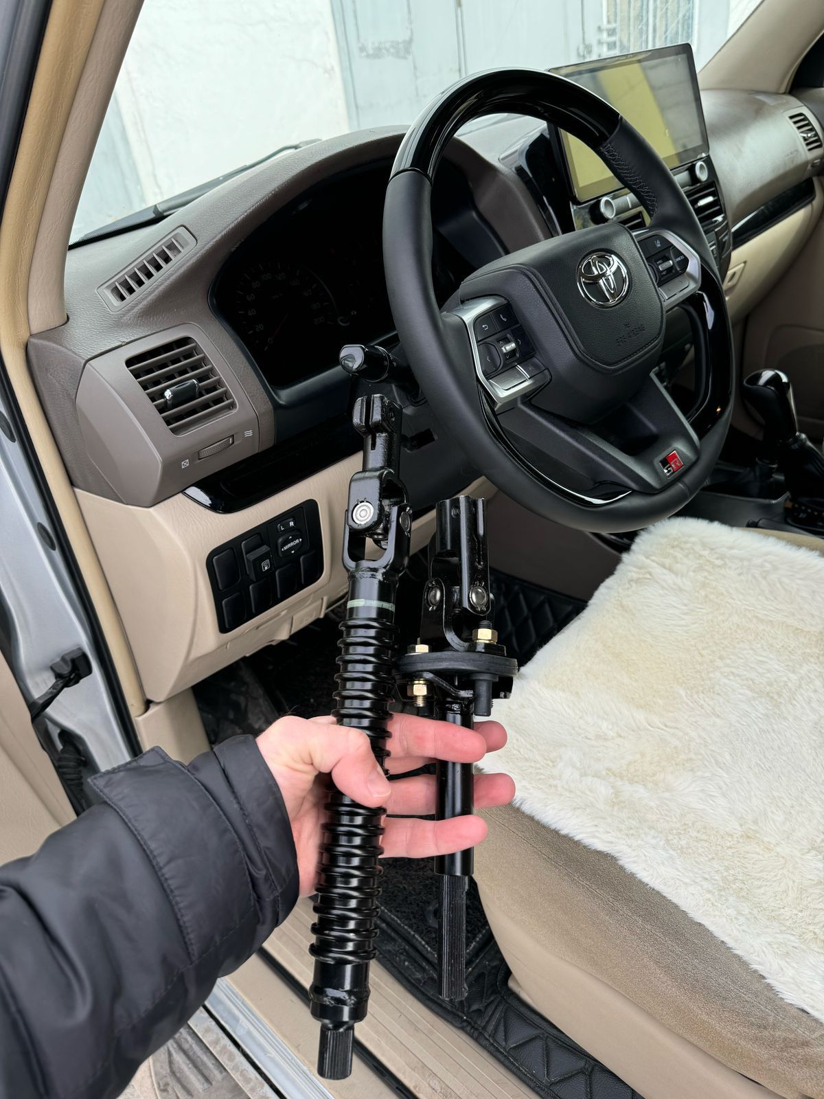 Мухобойка Toyota Prado 120/gx470