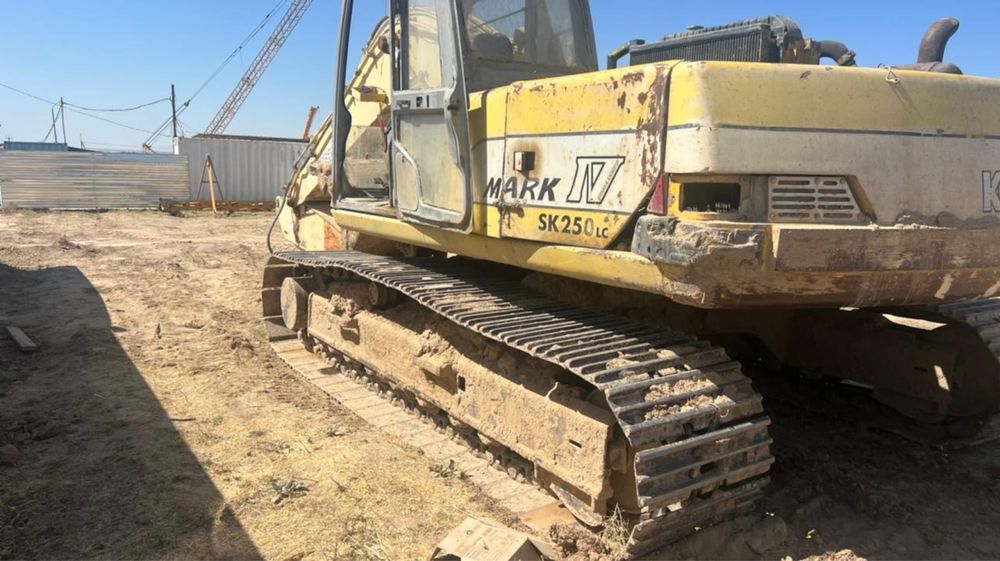 Экскаватор KOBELCO 2003 • Гусеничный • После капремонта