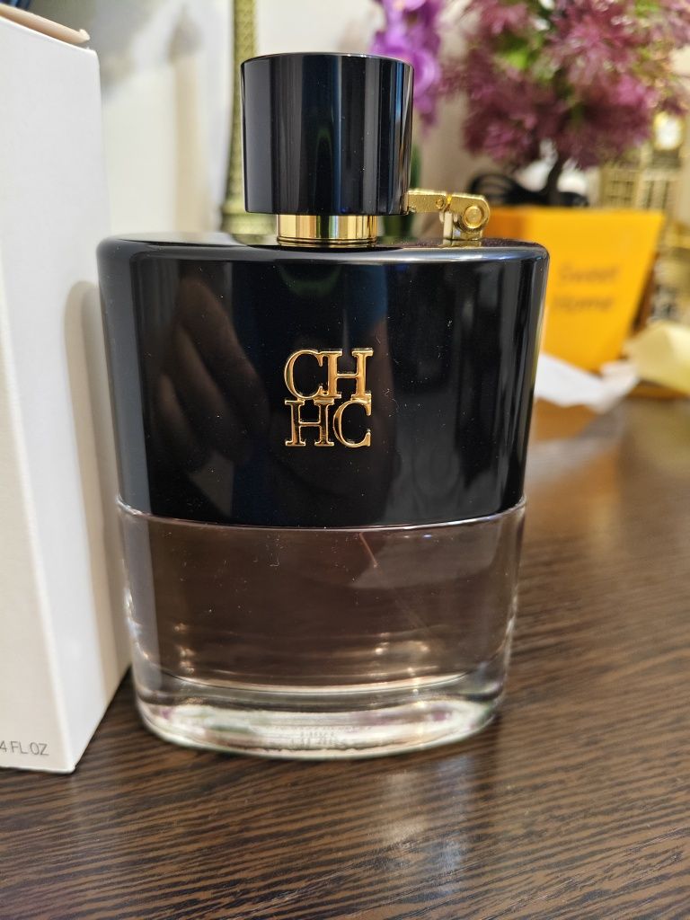 мужской парфюм CH men privee Carolina Herrera