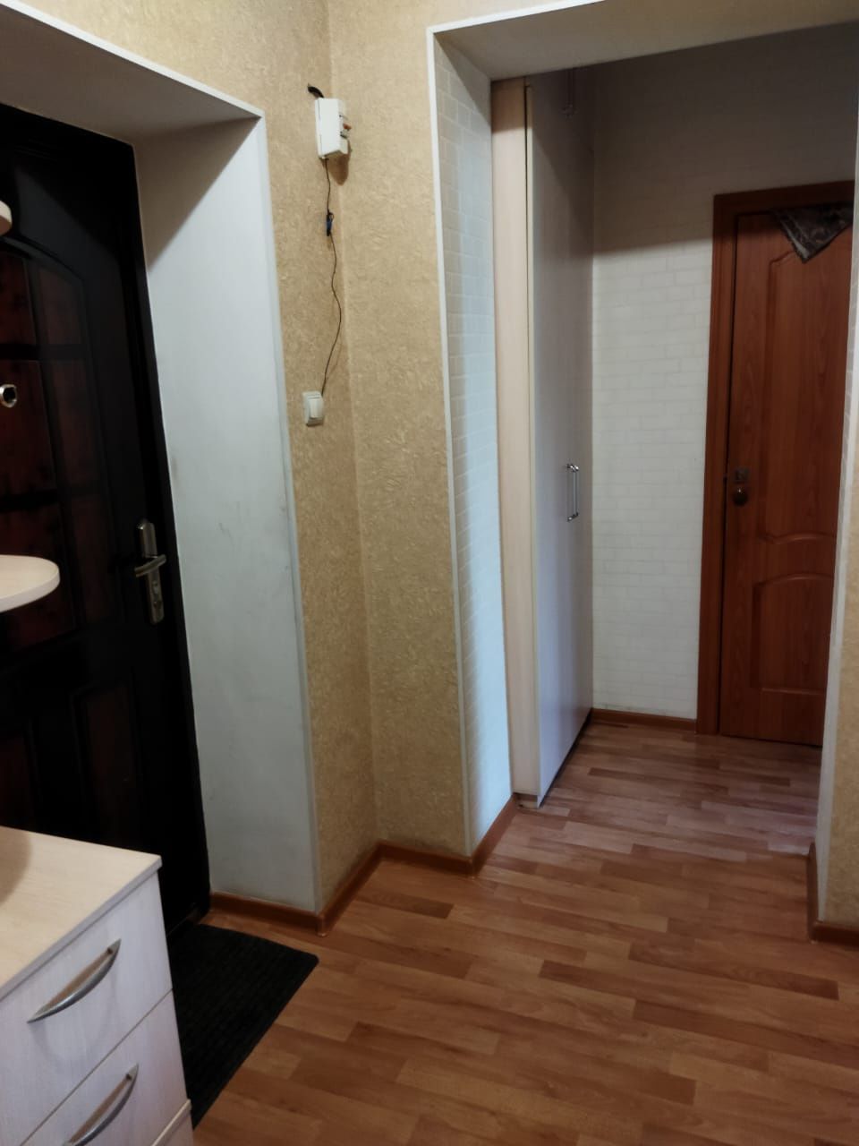 Квартира 3х- комнатная со всеми удобствами